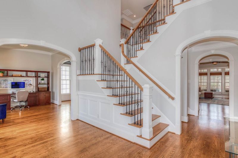 102 Weycroft Grant Dr, Cary, NC 27519