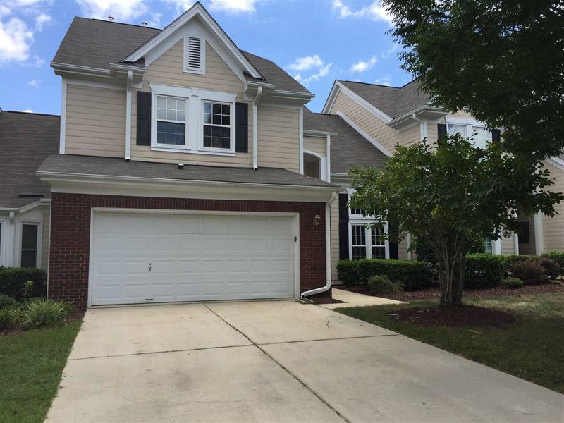 102 White Lake Ct, Cary, NC 27519