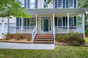 102 Whitlock Ln, Cary, NC 27513