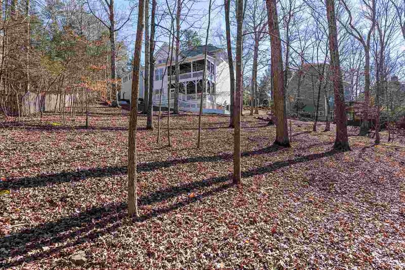 102 Windorah Pl, Chapel Hill, NC 27517