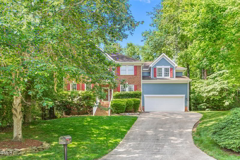 102 Winged Foot Ct, Mebane, NC 27302