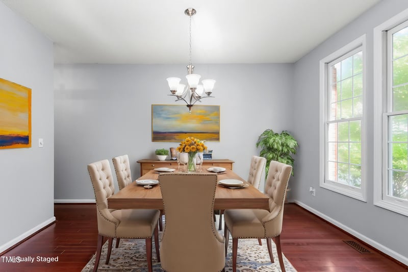 102 Winged Foot Ct, Mebane, NC 27302