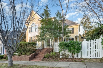 102 Winston Ridge Dr, Chapel Hill, NC 27516