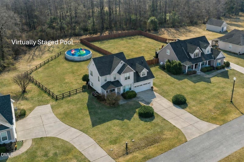 102 Wood Valley Dr, Four Oaks, NC 27524