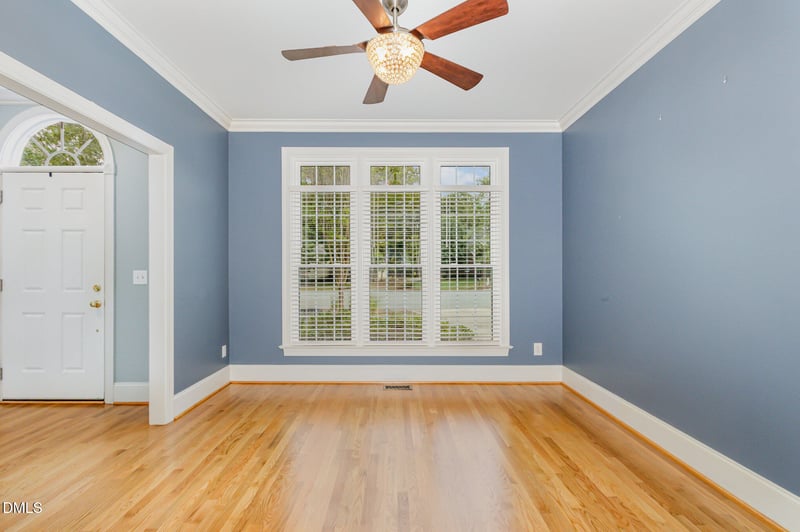 102 Yosemite Ct, Mebane, NC 27302