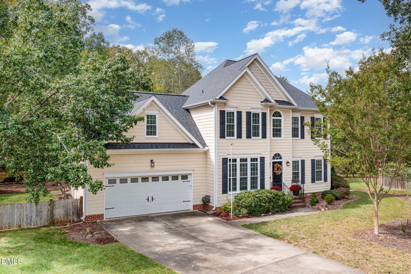 102 Yosemite Ct, Mebane, NC 27302