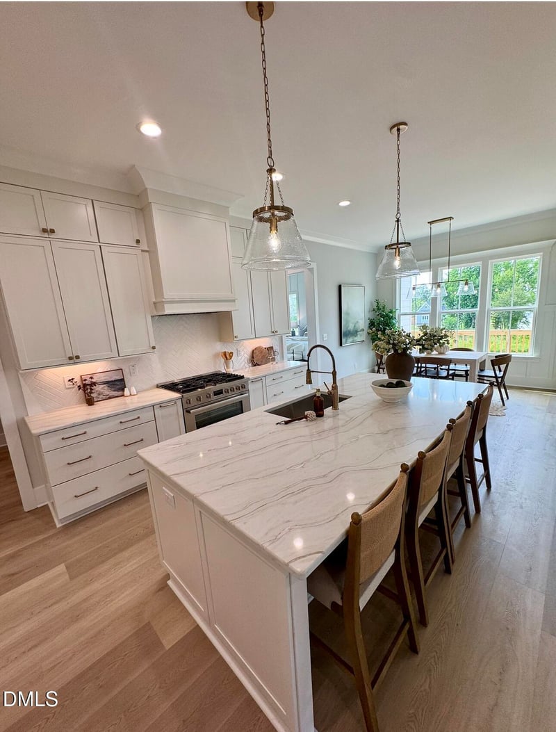 1020 Azalea Garden Cir, Raleigh, NC 27603