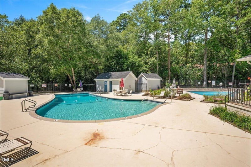 1020 Bend Dr, Raleigh, NC 27609
