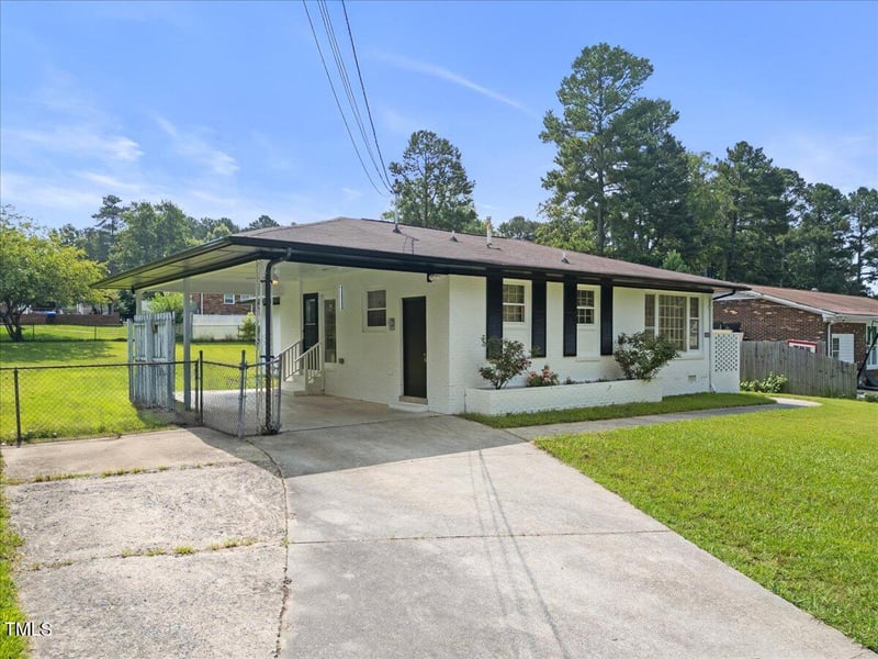 1020 Benning St, Durham, NC 27703