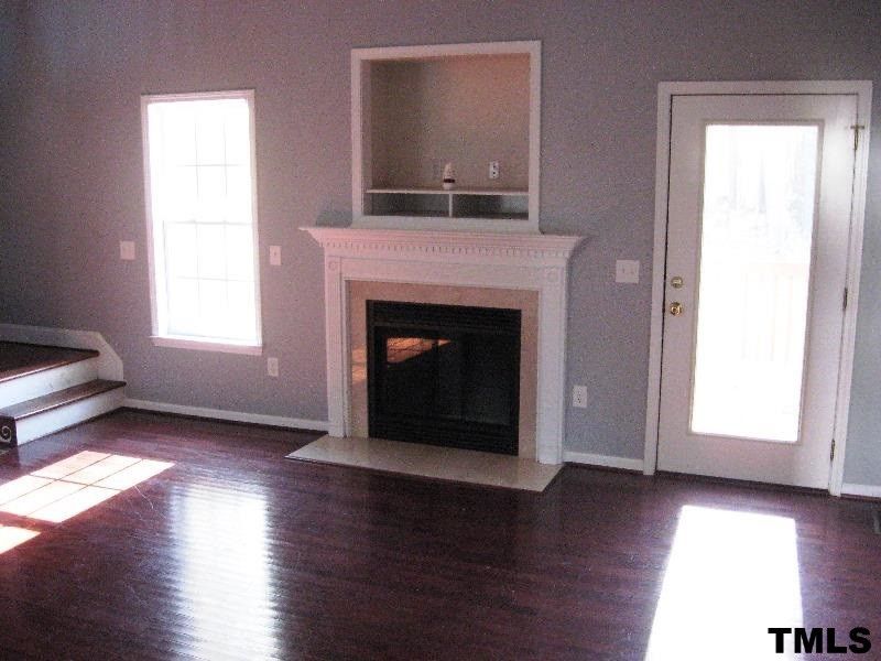 1020 Blue River Farm Dr, Raleigh, NC 27603
