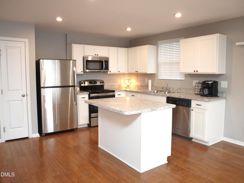 1020 Briar Rose Ln, Durham, NC 27704