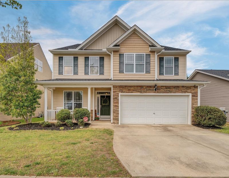 1020 Bridlemine Dr, Fuquay Varina, NC 27526
