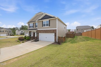 1020 Broadlands Way, Graham, NC 27253