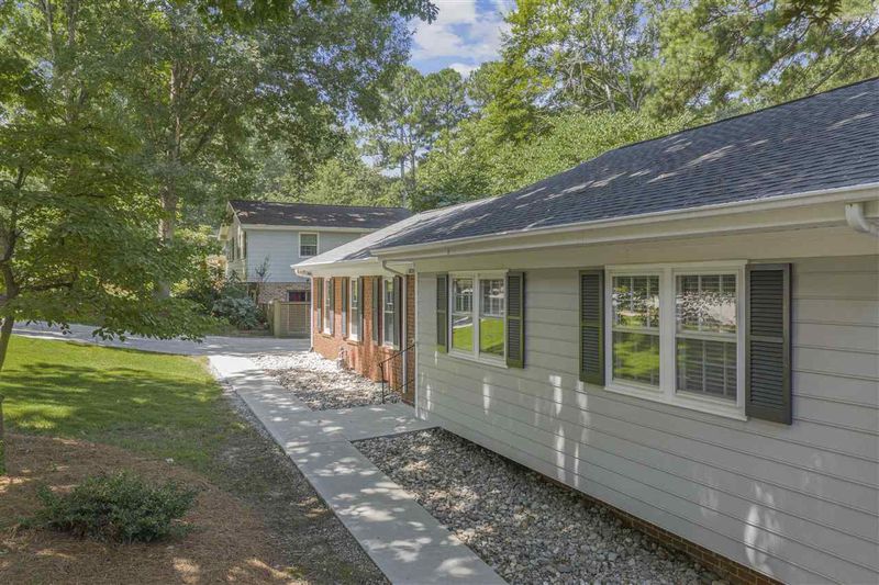 1020 Deboy St, Raleigh, NC 27606