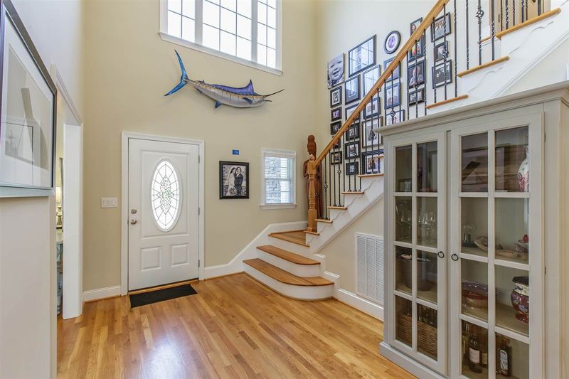 1020 W Front St, Burlington, NC 27215