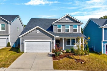 1020 Garrow Dr, Holly Springs, NC 27540