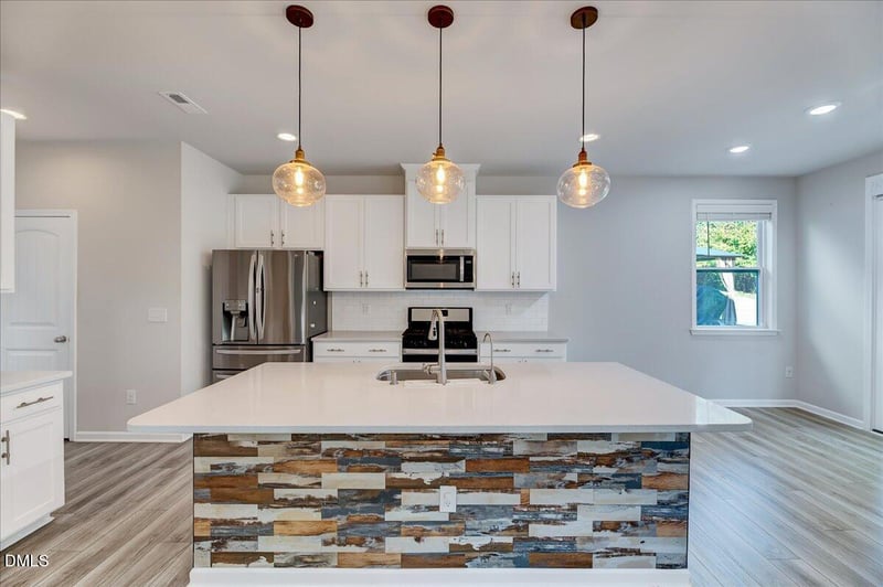 1020 Garrow Dr, Holly Springs, NC 27540