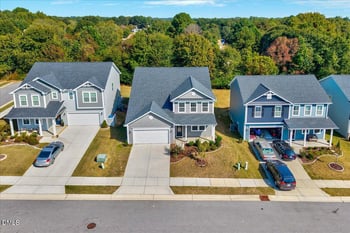 1020 Garrow Dr, Holly Springs, NC 27540