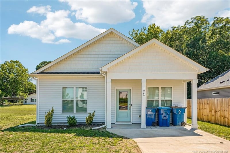 1020 Harnett St, Dunn, NC 28334