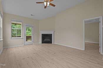 1020 Kingston Grove Dr, Cary, NC 27519