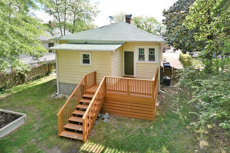 1020 Moreland Ave, Durham, NC 27707