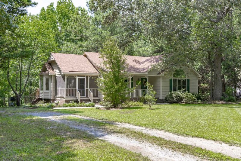 1020 Olive Dr, Garner, NC 27529