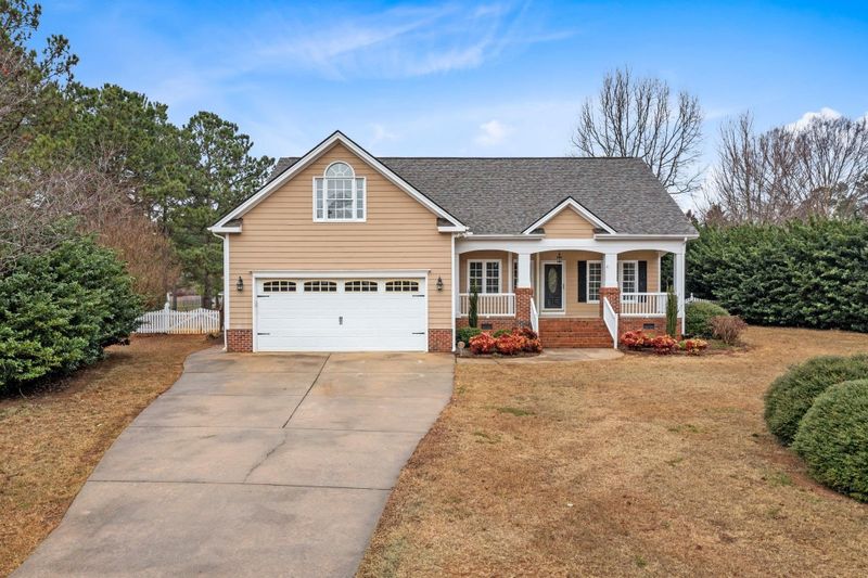 1020 Portico Pl, Raleigh, NC 27603