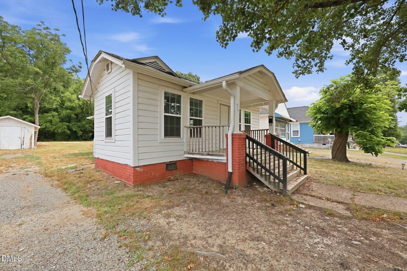 1020 Rainey St, Burlington, NC 27217