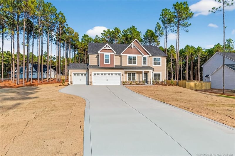 1020 Rhum Dr, Fayetteville, NC 28311