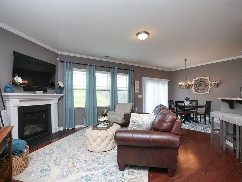 1020 Spacious Skies Ln, Durham, NC 27703