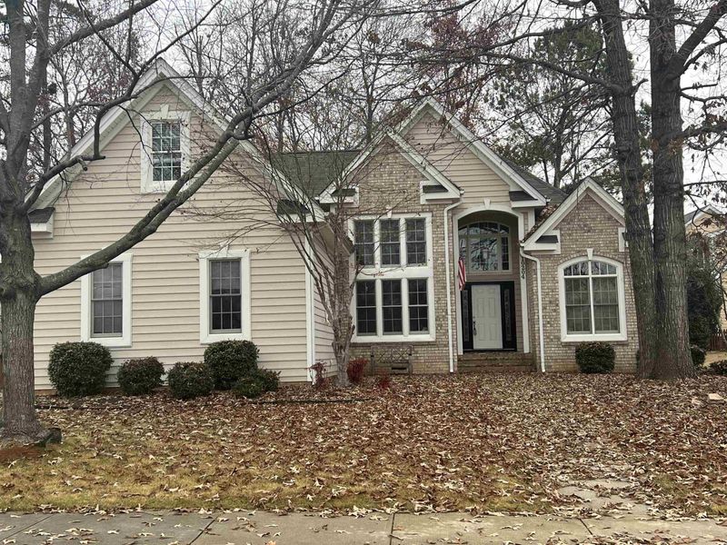 10204 Rosebank Ln, Raleigh, NC 27614
