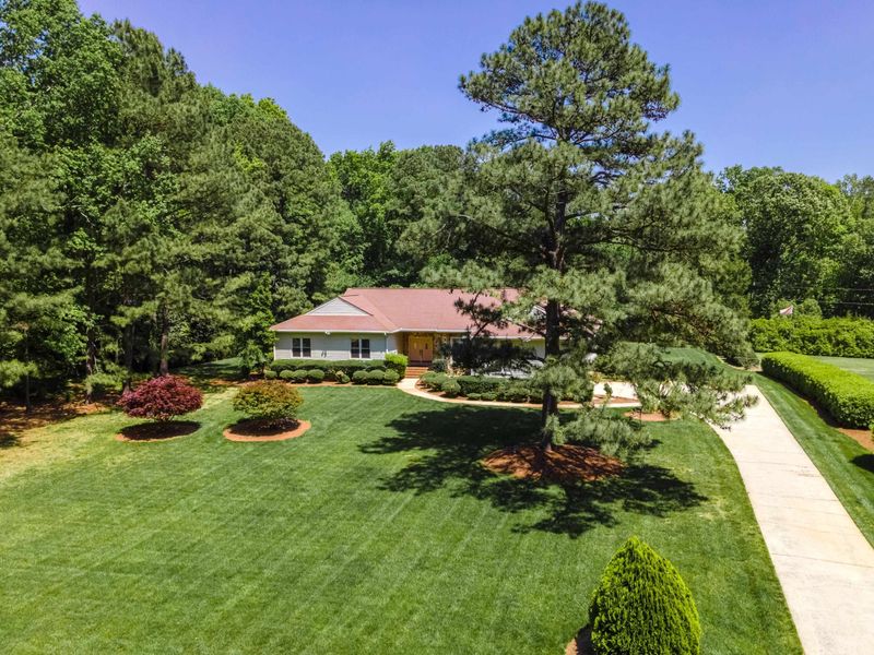 10208 Byrum Woods Dr, Raleigh, NC 27613