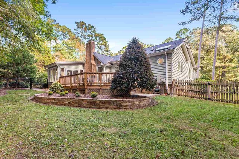 10209 Byrum Woods Dr, Raleigh, NC 27613