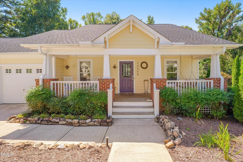 10209 River Bank Dr, Raleigh, NC 27614