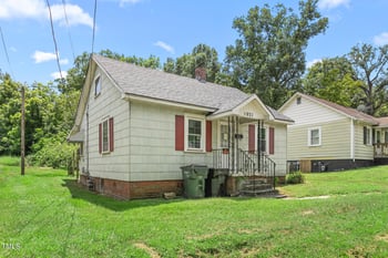 1021 Alden St, Burlington, NC 27217