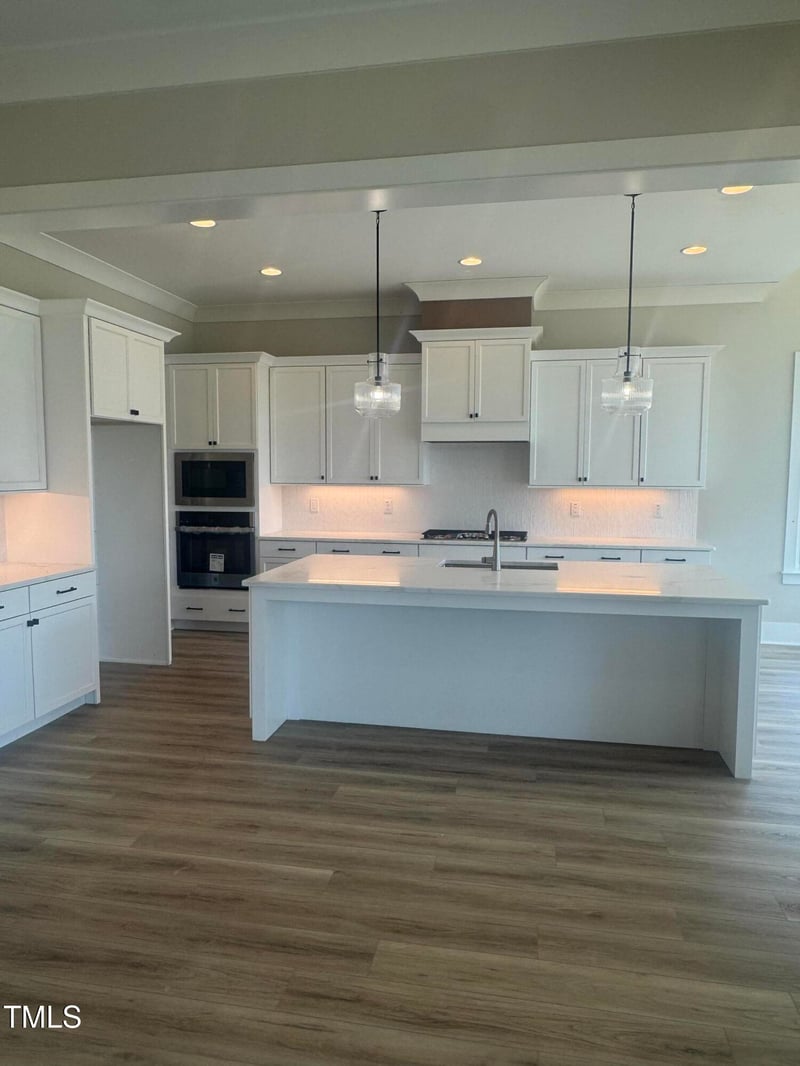 1021 Azalea Garden Cir, Raleigh, NC 27603