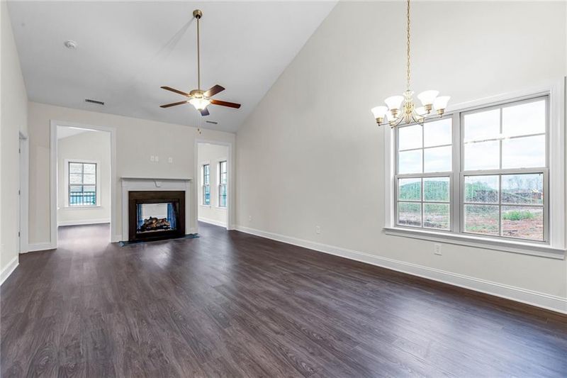 1021 Beechcraft Dr #98, Mebane, NC 27302