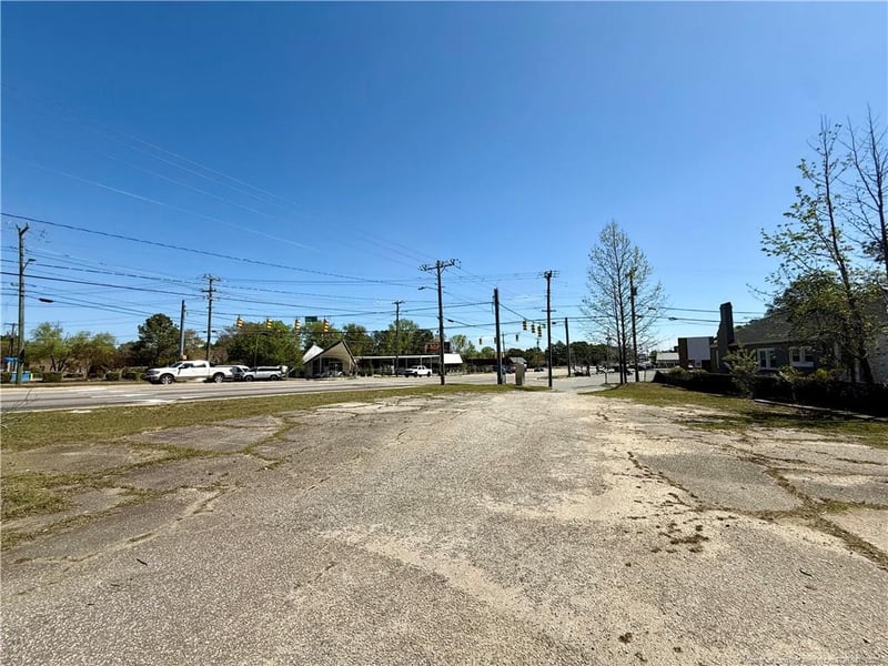 1021 Bragg Blvd, Fayetteville, NC 28301