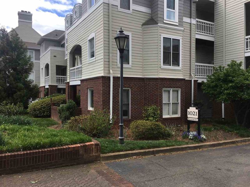 1021 Brighthurst Dr #106, Raleigh, NC 27605
