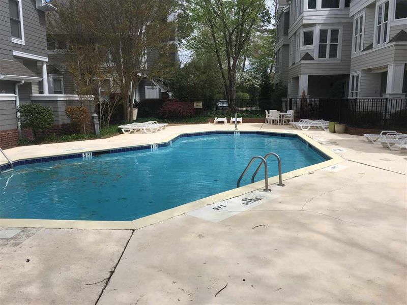 1021 Brighthurst Dr #106, Raleigh, NC 27605