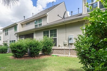 1021 Contessa Dr, Cary, NC 27513