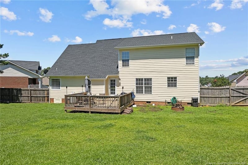 1021 Foxhound Ct, Fayetteville, NC 28314