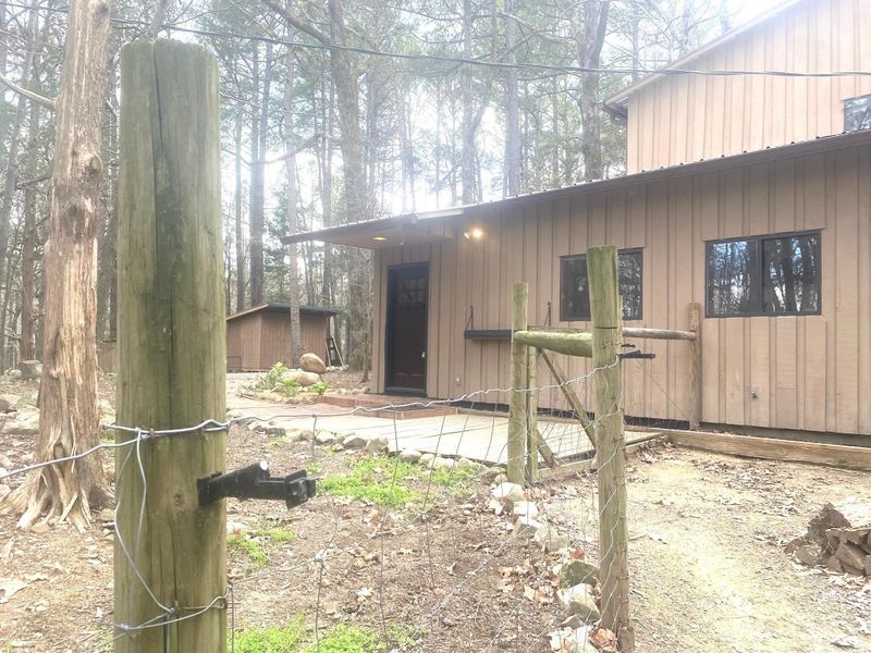 1021 Jack Bennett Rd, Chapel Hill, NC 27517