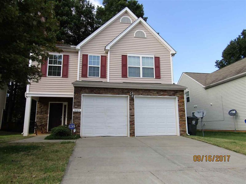 1021 Lombar St, Raleigh, NC 27610