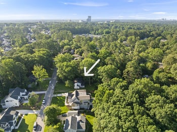 1021 Manchester Dr, Raleigh, NC 27609