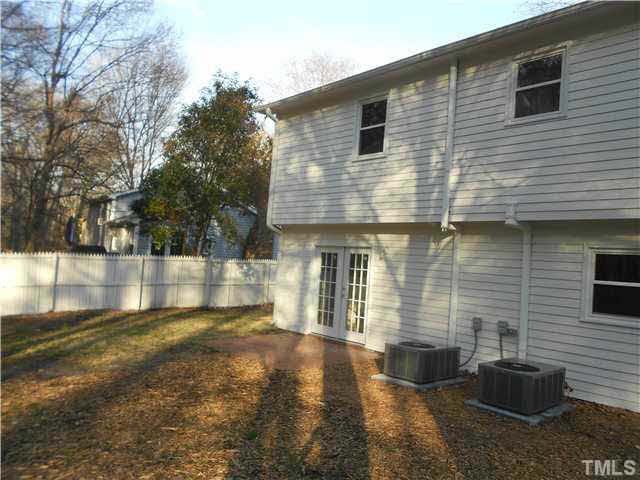 1021 Mockingbird Dr, Raleigh, NC 27615