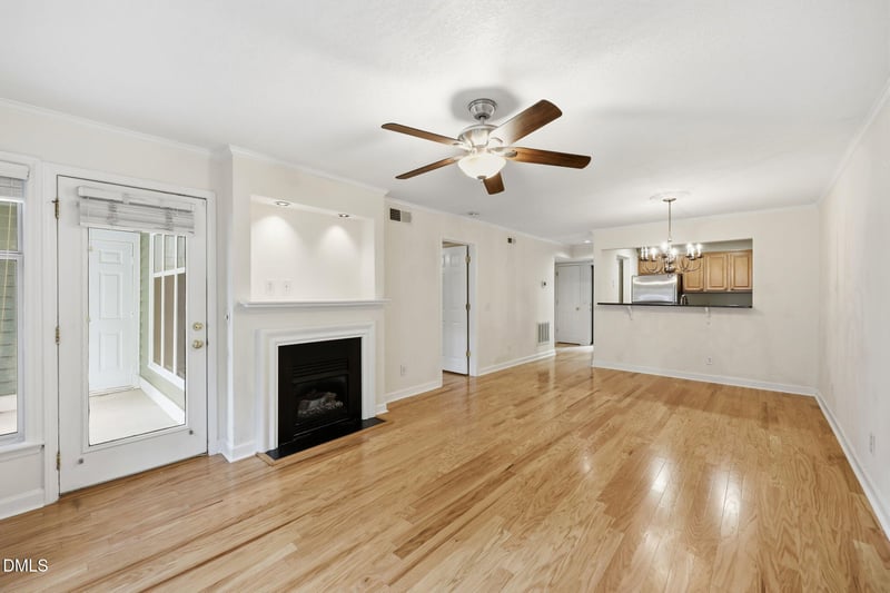 1021 Nicholwood Dr, Raleigh, NC 27605