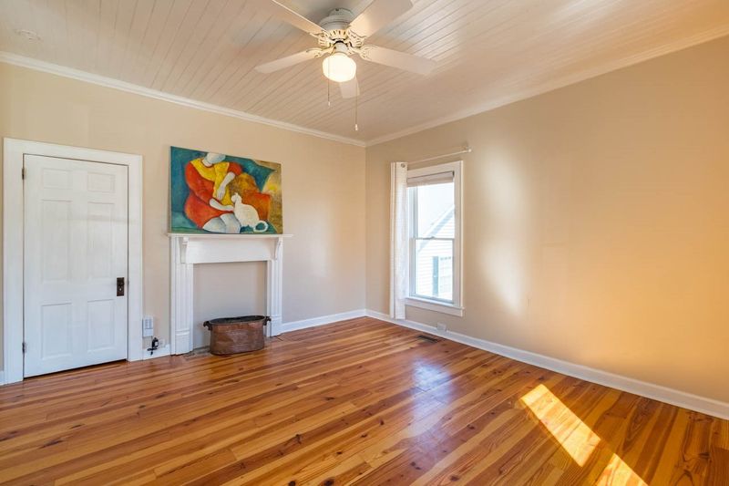 1021 Onslow St, Durham, NC 27705