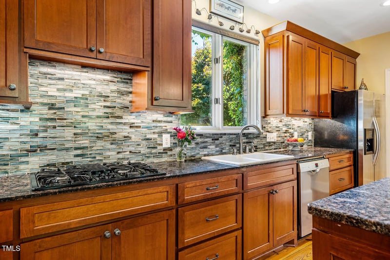 1021 Parchemin Trl, Chapel Hill, NC 27516