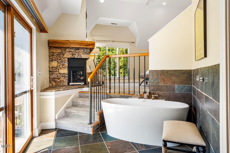 1021 Parchemin Trl, Chapel Hill, NC 27516